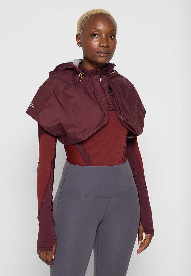 Nike Sportswear Turnpak rood Nike Sportswear Turnpak rood