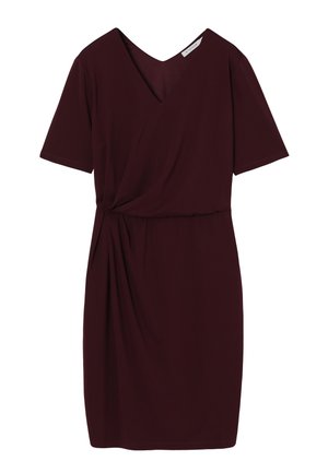 Bordošs īss piedurkņu kleita no mīksta auduma, ar V-veida kaklu un mezgla detaļu viduklī, ar plūstošu, vaļēju piegriezumu.