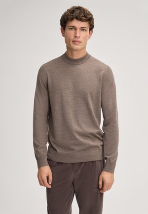- Sweter