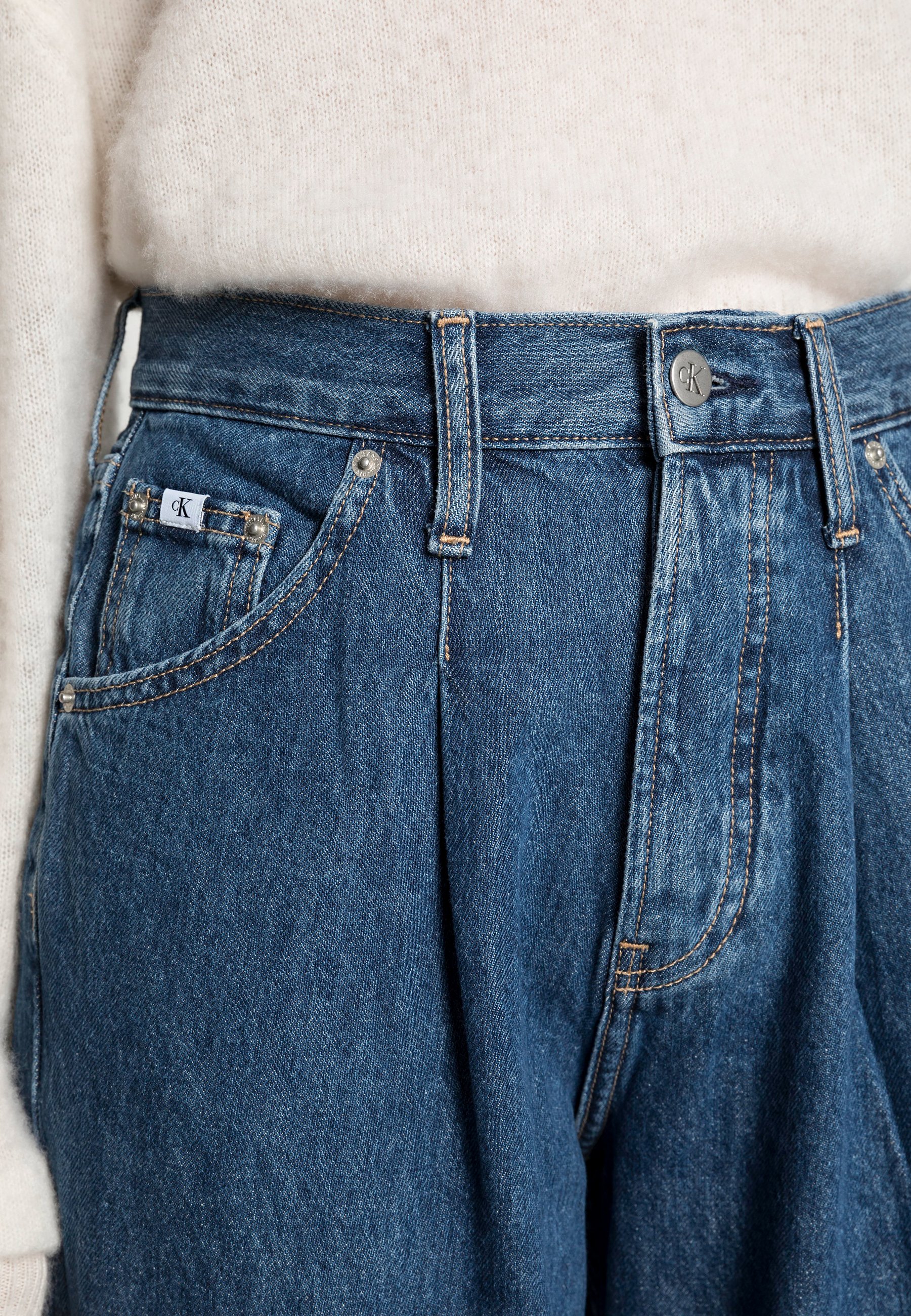 Calvin Klein Jeans BAGGY JEAN - Laisvo kirpimo džinsai - blue/mėlynų džinsų  - Zalando.lt