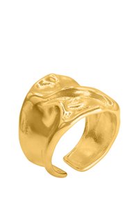 Anello d'oro con un design unico e texture, caratterizzato da una forma ondulata e una fascia aperta, che mette in risalto una superficie lucida e brillante.