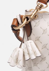 JOOP! CORTINA ALARA HOBO - Taška cez plece - offwhite