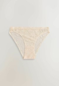 Chiloti din dantelă în bej deschis cu modele florale. Design semi-transparent cu margini ondulate și fără elemente vizibile de prindere.