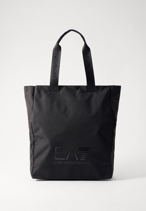 Sac fourre-tout noir en tissu durable avec deux poignées robustes. Logo EA7 Emporio Armani en relief sur le devant. Design simple et rectangulaire.