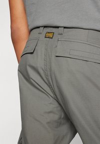 G-STAR 3D REGULAR TAPERED CARGO - Pantalones cargo - grey