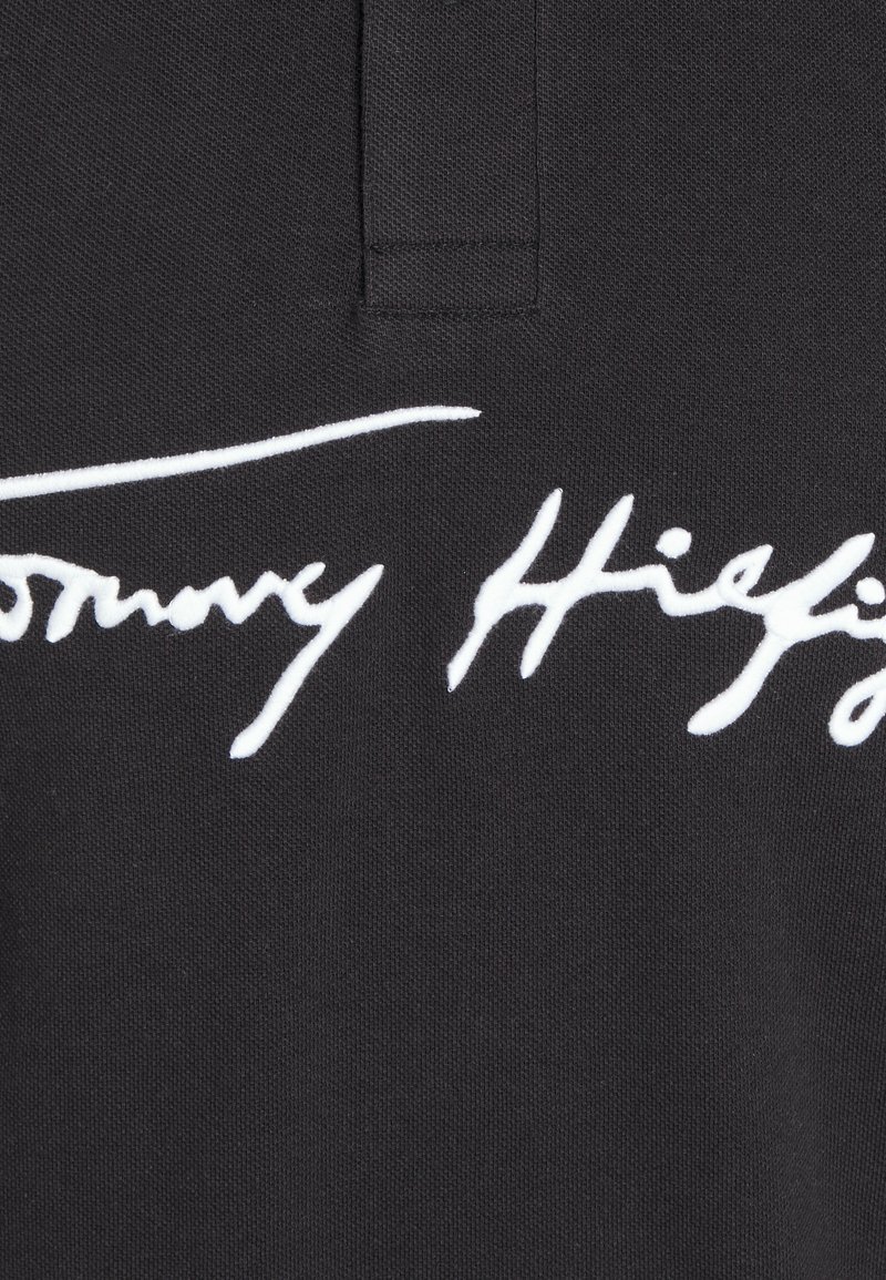 firma tommy hilfiger