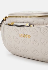 LIU JO BUMBAG - Vyölaukku - true champagne