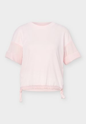 Hellrosa Bluse mit kurzen Ärmeln, rundem Ausschnitt, lockerer Passform und an beiden Seiten mit gebundenen Kordeln am Saum.