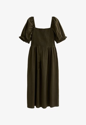 Olijfgroene jurk met vierkante halslijn, afgewerkt met een smock-bovenstuk en pofmouwen. De vloeiende A-lijn rok loopt door tot aan de zoom en is gemaakt van een zachte stof.