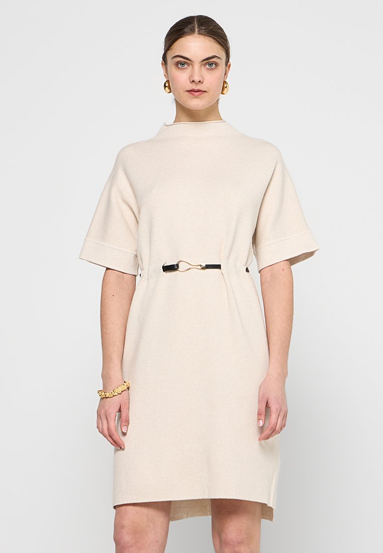 Apart Strickkleid beige