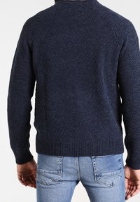 Pier One Stickad tröja - mottled dark blue