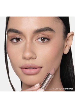 Pořadí 3: Anastasia Beverly Hills - MATTE LIPSTICK - Rtěnka