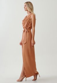 CHANCERY ASHTEN - Maxi šaty - terracotta