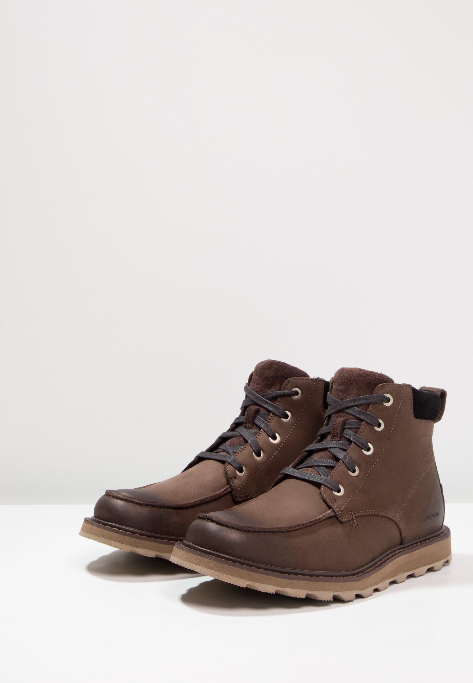 sorel madson moc toe bruno