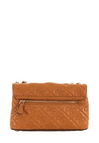 Borsa a tracolla in pelle tan trapuntata, con tasca frontale con zip, tracolla a catena e motivo del logo in rilievo. Forma rettangolare con design a doppio flap.