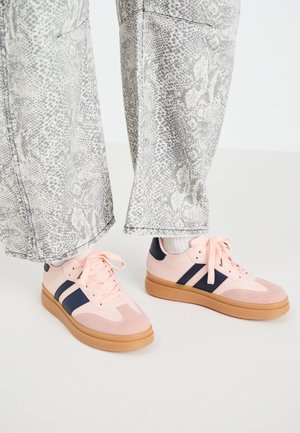 GENEE - Sneaker low - pink mix