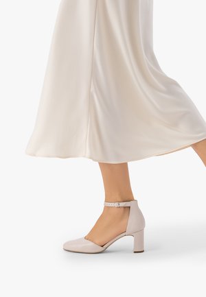 RYŁKO Pumps - white