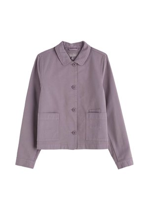 Šviesiai violetinė medvilninė striukė su apykakle, sagų užsegimu ir dviem priekine kišenėmis. Lygios tekstūros su ilgomis rankovėmis.