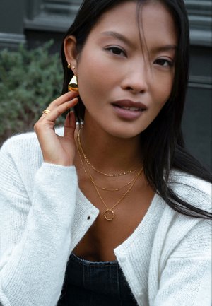 STATEMENT TAPER METAL HOOP EARRINGS - Uhani - gold-coloured