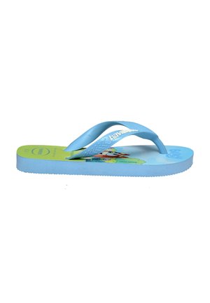 Infradito per bambini blu e verdi con stampa di personaggi dei cartoni animati e cinturini azzurri con marchio "Havaianas" su sfondo bianco.
