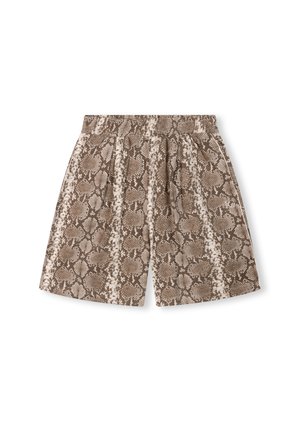Pantalones cortos marrones con estampado de serpiente, con cintura elástica, frente plisado y textura suave, presentando un patrón uniforme en toda la prenda.