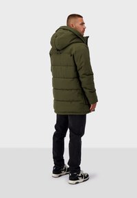Black Bananas Winter coat - green
