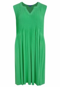Grünes ärmelloses Kleid mit V-Ausschnitt, das vertikale Falten und eine fließende Form aufweist. Hergestellt aus weichem Stoff mit subtiler Eleganz.