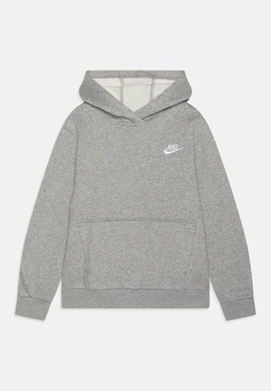 Sivá mikina s kapucňou, šnúrkou na kapucni, predným vreckom, s rebrovanými manžetami a lemom. Na ľavej hrudi sa nachádza biele logo Nike. Mäkká textúra látky.