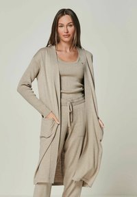 YOU LOOK PERFECT MERINO WOOL LOUNGEWEAR SET 3 PIECES - Nachtwäsche Set - taupe