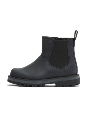 Sort læder ankelstøvle med tyk sål, elastiske sidepaneler, trækskede bagpå og Timberland-logo præglet nær hælen.