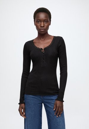 Rosemunde, PLACKET - T-shirt à manches longues - black