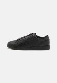 Unselected, triple black