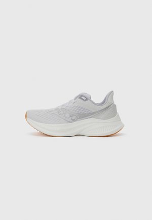 ENDORPHIN SPEED 5 - Zapatillas running asfalto - white/gum