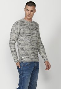 Koroshi Pulóver - crudo off white