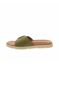 Sandalo slide verde in suede con una larga fascia e un accento circolare, dotato di una suola beige testurizzata e di una soletta interna liscia.