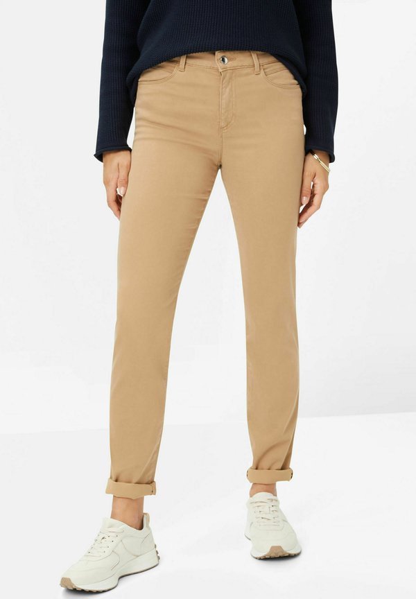 STYLE SHAKIRA - Jeans Slim Fit - muscat