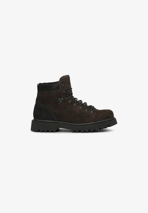 Les Deux, HAIRY HIKING BOOT - Bottes à lacets - brown