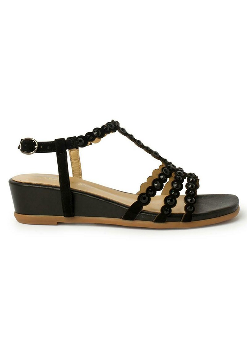 Alma en Pena Sandalen met sleehak zwart