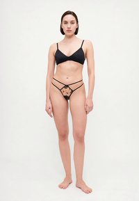 Undress Code String - black
