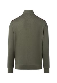 Grüner gestrickter Pullover mit hohem Kragen, langen Ärmeln und gerippten Bündchen. Verfügt über Schulterakzente und eine strukturierte Oberfläche.