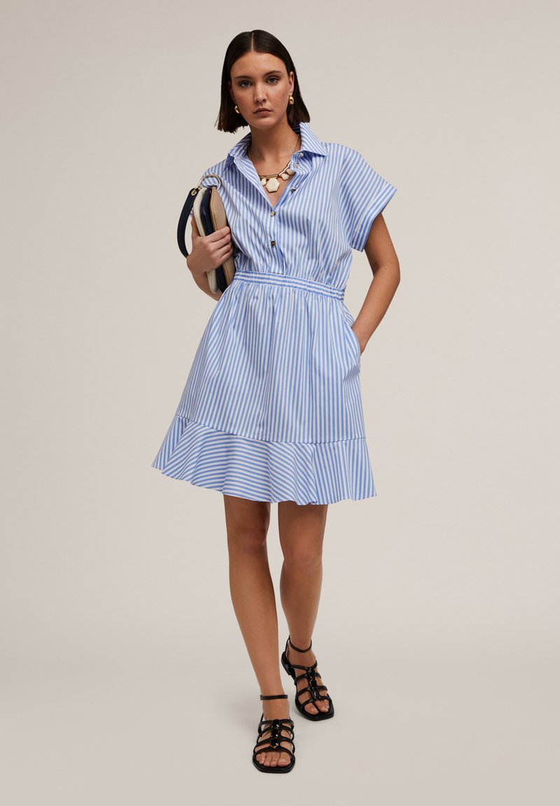 Colore Vestito Bianco E Blu Colore Vestito Blu E Nero Bianco Oro Il Vestito  E Nero Blu O