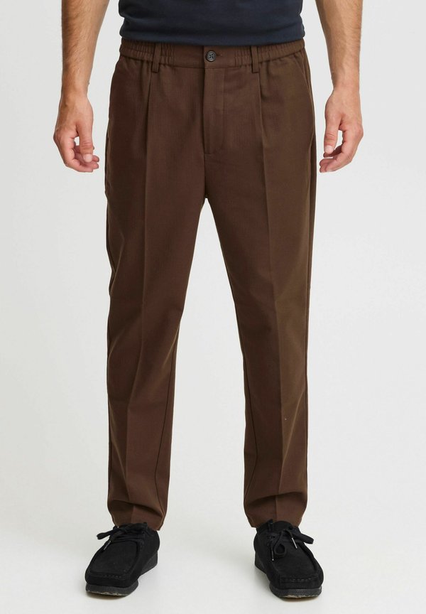 CFMARC RELAXED FIT - Trousers - demitasse