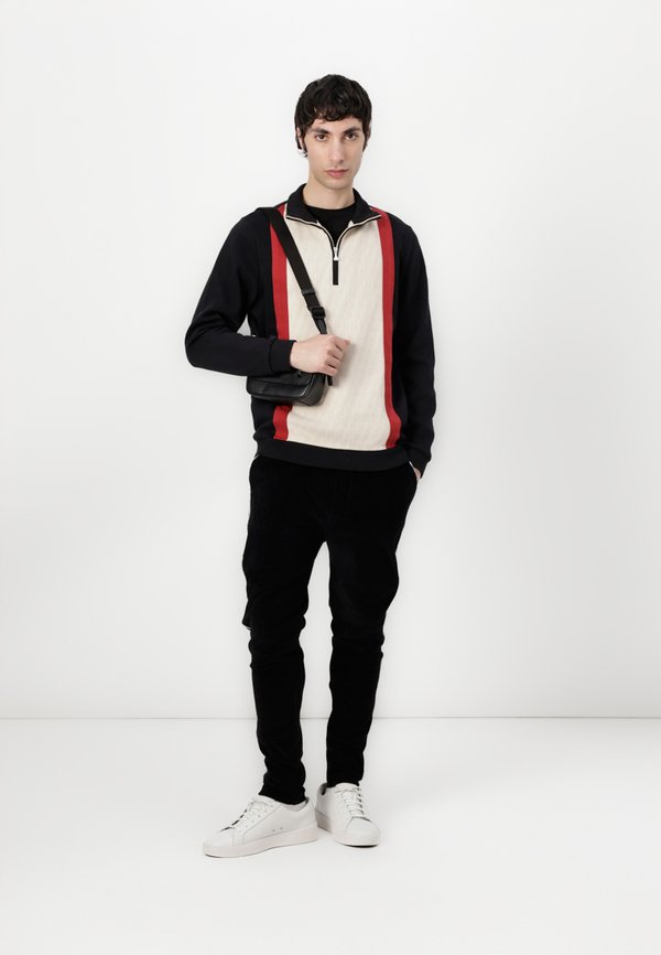 GEO TROYER - Jumper3