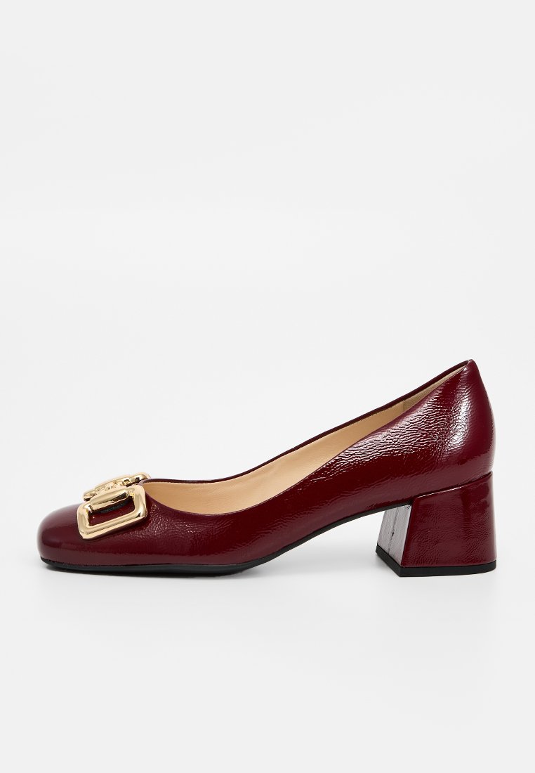 Tacones