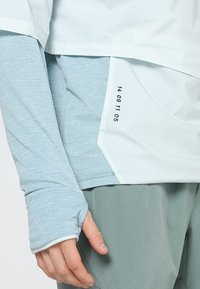 Nike Performance Veste de running - grey