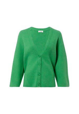 Groene geribbelde cardigan met een diepe V-hals, driekwartmouwen en een sluiting met vijf knopen. Zachte textuur en een ontspannen pasvorm.