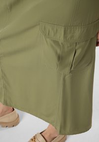 Marie Lund A-Linien-Rock - khaki