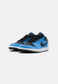 Jordan Air 1 Tenisky University Blue Black White Modra Zalando Cz Jordan Air 1 Tenisky University Blue Black White Modra Zalando Cz