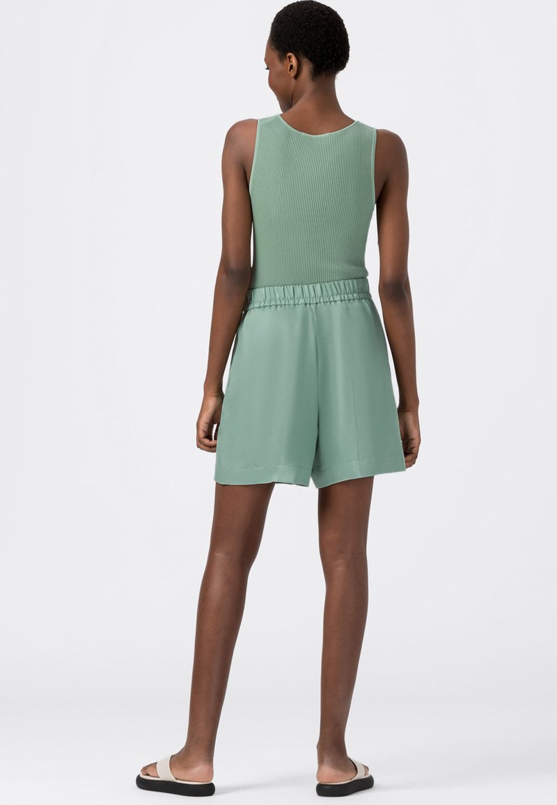 Damen Kleider | HALLHUBER IN HOCHWERTIGER LEINEN-TENCEL UALITÄT Shorts jade/grün - SH38136 Damen Kleider | HALLHUBER IN HOCHWERTIGER LEINEN-TENCEL UALITÄT Shorts jade/grün - SH38136