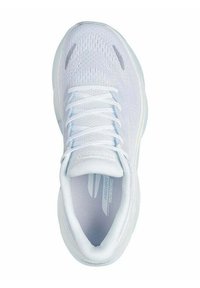Skechers Performance AERO BURST - Road running shoes - white